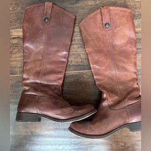 Frye brown boots. Great condition. Light wear. Size 7